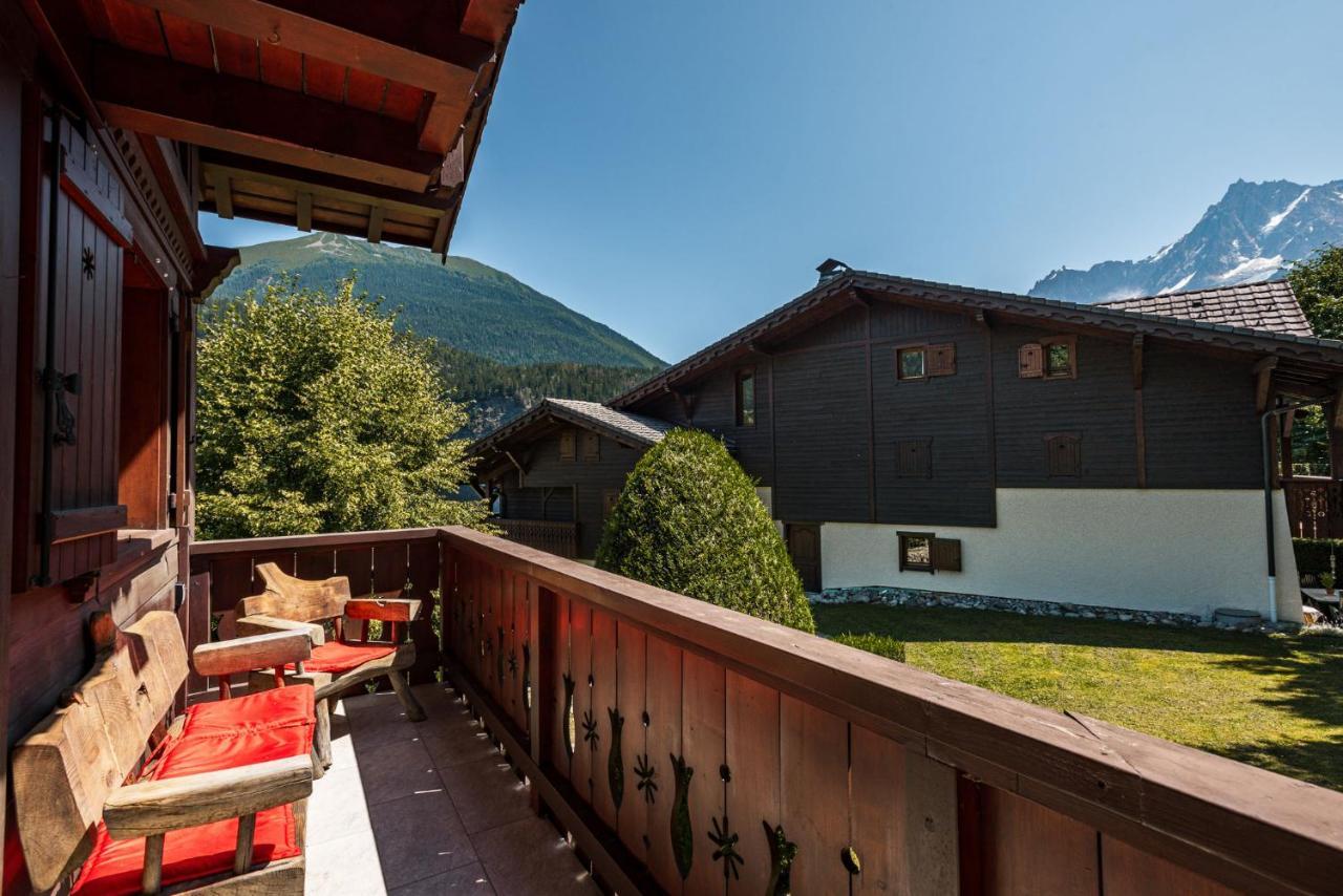 Chalet Blackbushe - Traditional Chalet - Alpes Travel - Sleeps 4-6 เลอุชส์ ภายนอก รูปภาพ